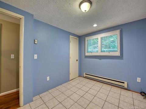 276 Hideaway Creek Rd, Clyde, NC 28721 photo 25