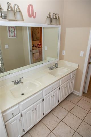 63 37th Avenue Nw Ct NW, Hickory, NC 28601 photo 32