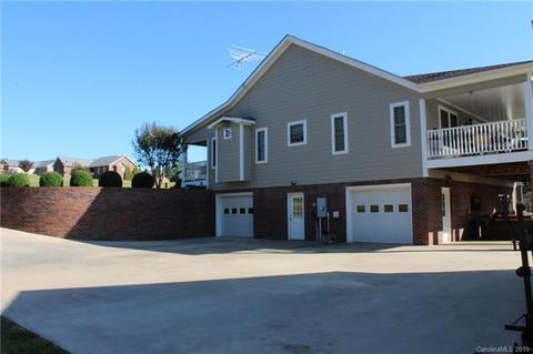 2494 Genes Loop, Morganton, NC 28655 photo 13