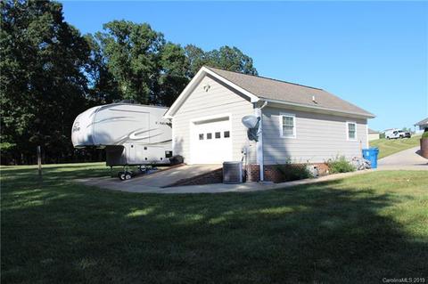 2494 Genes Loop, Morganton, NC 28655 photo 7