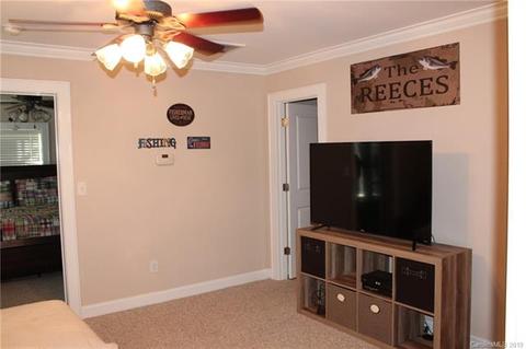 2494 Genes Loop, Morganton, NC 28655 photo 31