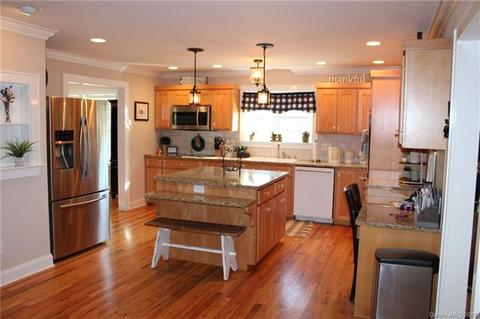 2494 Genes Loop, Morganton, NC 28655 photo 21