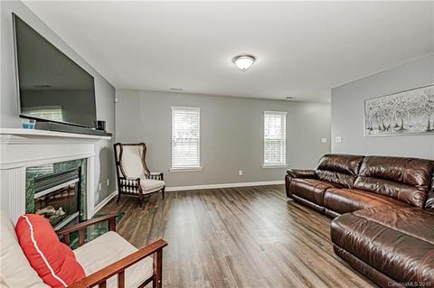 1049 Boulder Dr, Concord, NC 28025 photo 3