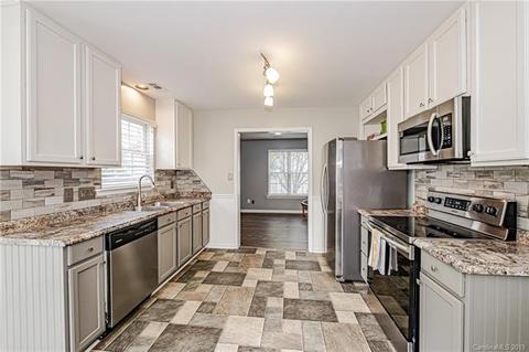 1049 Boulder Dr, Concord, NC 28025 photo 6