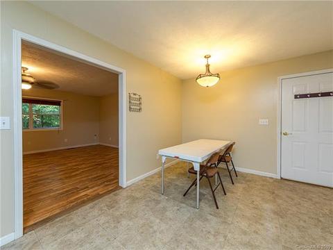 40 Forge Crest Dr, Mills River, NC 28759 photo 8