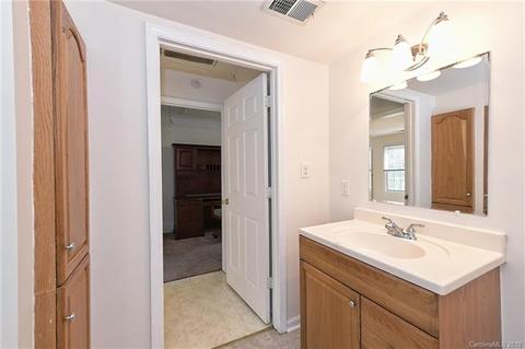 1402 Central Dr, Kannapolis, NC 28083 photo 17