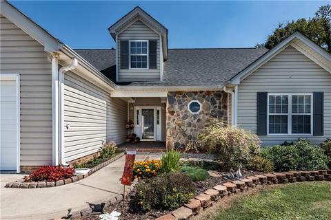 2306 Damascus Dr, Monroe, NC 28110 photo 2