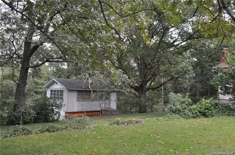 1246 Coxe Rd, Tryon, NC 28782 photo 8
