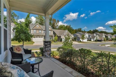 306 Redberry Ct, York, SC 29745 photo 4