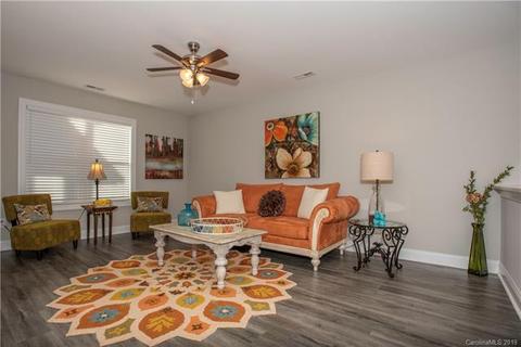 705 Hillside St, Kannapolis, NC 28083 photo 4