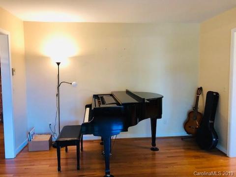 109 Sunset Dr, Morganton, NC 28655 photo 4