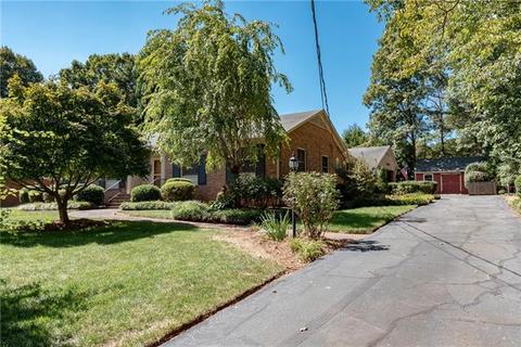 607 2nd Avenue Ne Pl NE, Conover, NC 28613 photo 1
