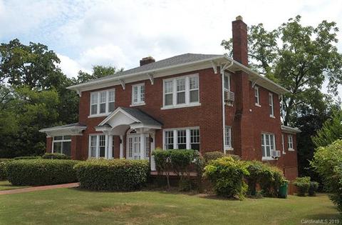 146 Circle Dr, Salisbury, NC 28144 photo 2