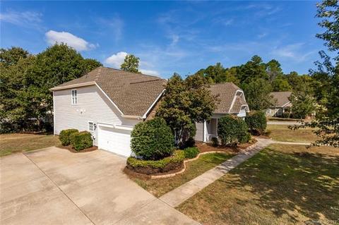 823 Seipel Dr, Denver, NC 28037 photo 2