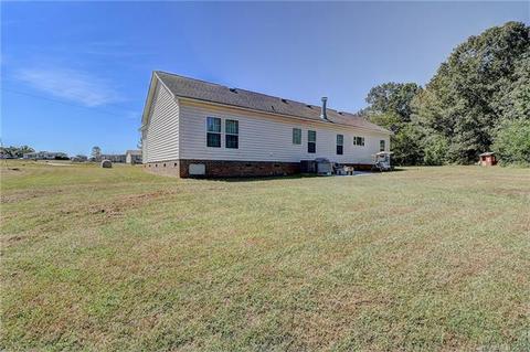 2009 Carpenters Square Rd, Crouse, NC 28033 photo 25