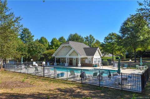 18755 Cloverstone Cir, Cornelius, NC 28031 photo 32