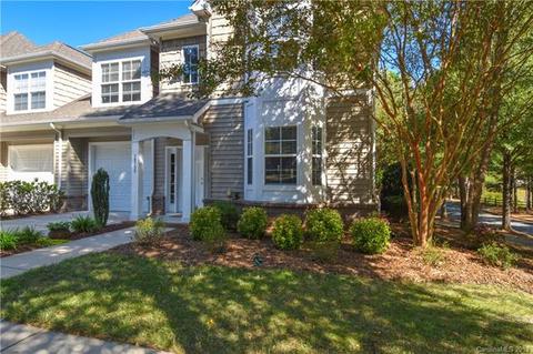 18755 Cloverstone Cir, Cornelius, NC 28031 photo 1