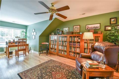 18755 Cloverstone Cir, Cornelius, NC 28031 photo 24