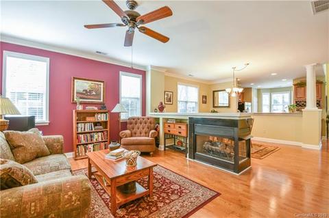 18755 Cloverstone Cir, Cornelius, NC 28031 photo 12