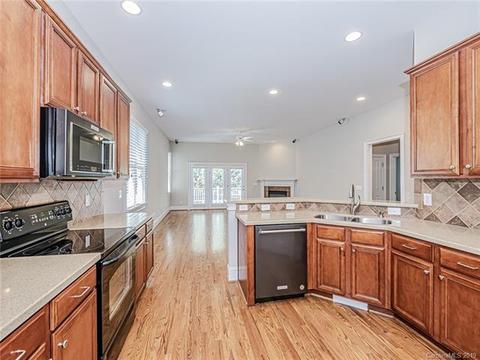 724 Bath Ct, Fort Mill, SC 29708 photo 10