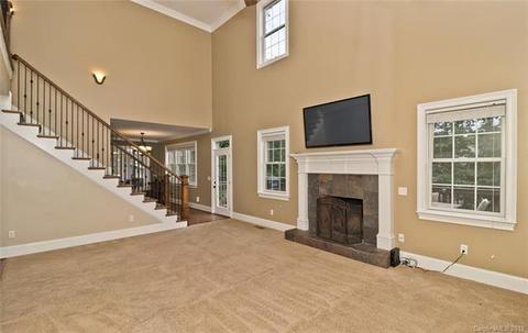 93 Ledgestone Dr, Fairview, NC 28730 photo 7