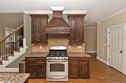93 Ledgestone Dr, Fairview, NC 28730 photo 9