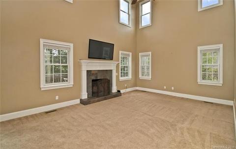 93 Ledgestone Dr, Fairview, NC 28730 photo 8