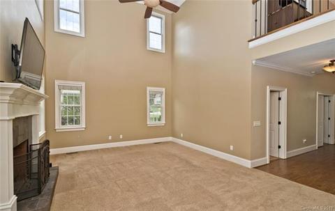 93 Ledgestone Dr, Fairview, NC 28730 photo 5