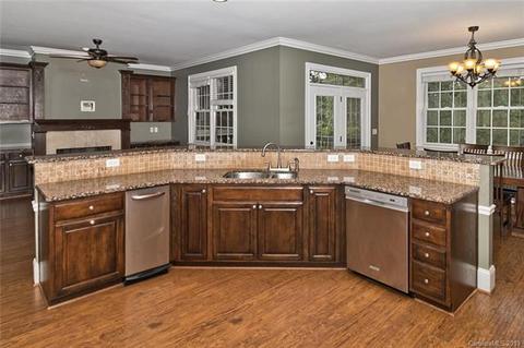 93 Ledgestone Dr, Fairview, NC 28730 photo 10