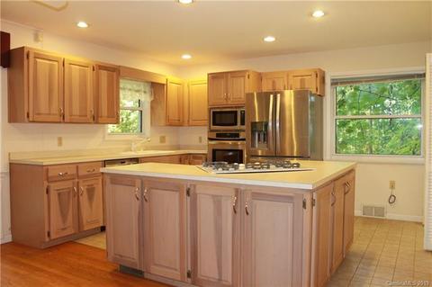 65 Laurel Loop, Maggie Valley, NC 28751 photo 6