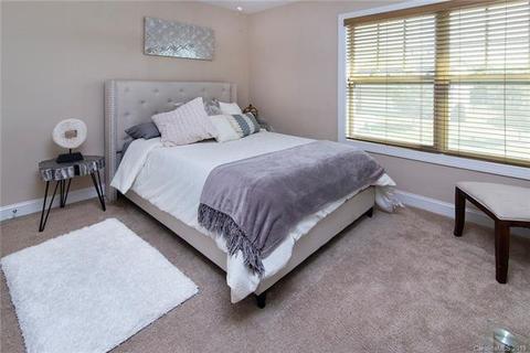 549 Daventry Ct, Clover, SC 29710 photo 16