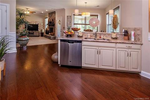 549 Daventry Ct, Clover, SC 29710 photo 7