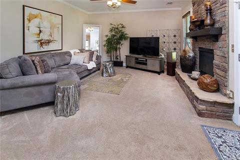 549 Daventry Ct, Clover, SC 29710 photo 2