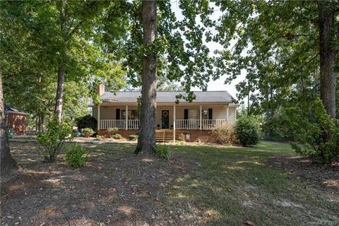 2543 Tully Ct, Lancaster, SC 29720 photo 3