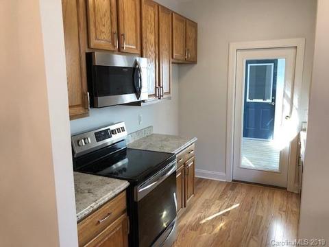 36 Halftimber Ln, Flat Rock, NC 28731 photo 6