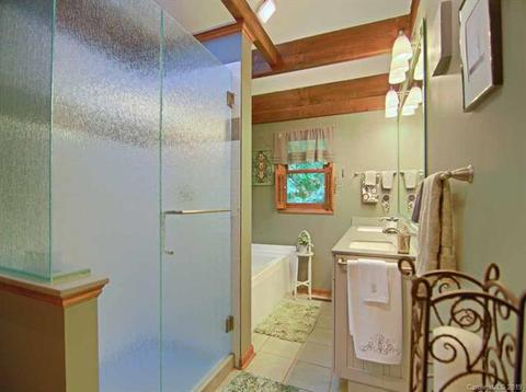 119 Continental Dr, Flat Rock, NC 28731 photo 24
