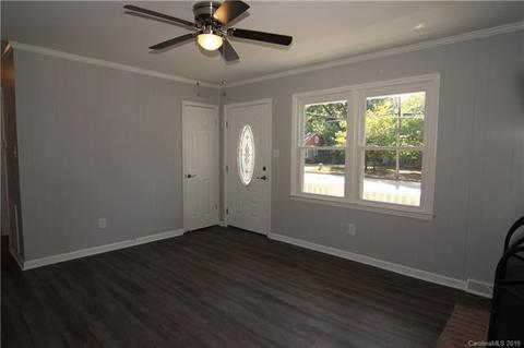 411 Spring St, Concord, NC 28025 photo 5