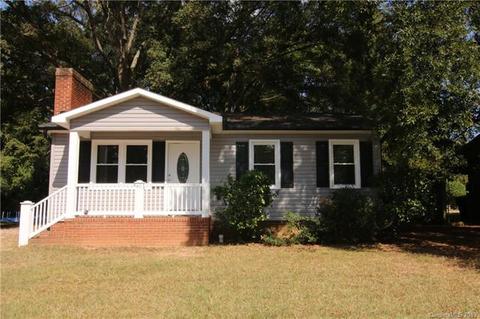 411 Spring St, Concord, NC 28025 photo 1