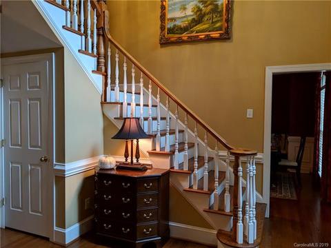 719 Saddlebrook Dr, Monroe, NC 28112 photo 4
