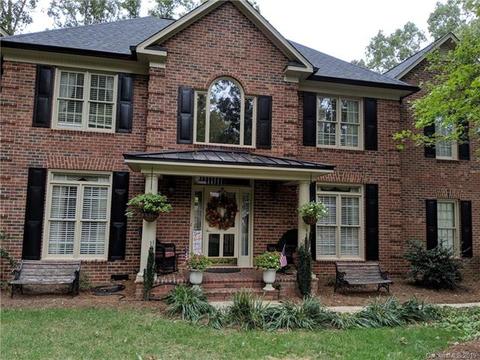 719 Saddlebrook Dr, Monroe, NC 28112 photo 2