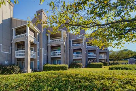 18863 Vineyard Point Ln, Cornelius, NC 28031 photo 1