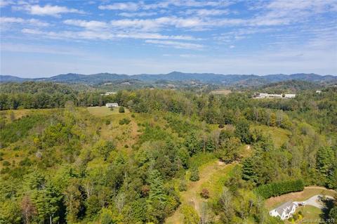 112 Crest View Dr, Marshall, NC 28753 photo 10