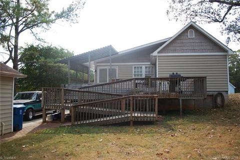 139 Main St, Cooleemee, NC 27014 photo 3