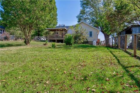 151 Dewey Ave, Canton, NC 28716 photo 4