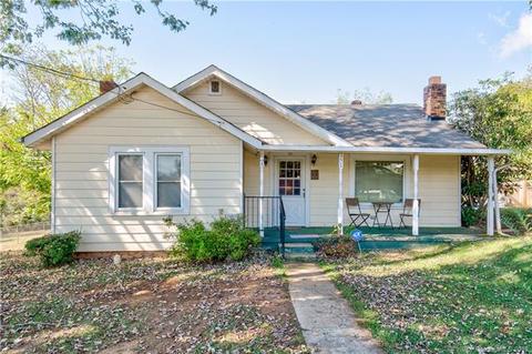 151 Dewey Ave, Canton, NC 28716 photo 1