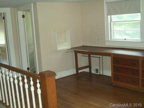 401 Oakland Ave, Drexel, NC 28619 photo 13