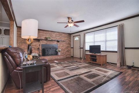 161 Providence Rd, Lancaster, SC 29720 photo 2