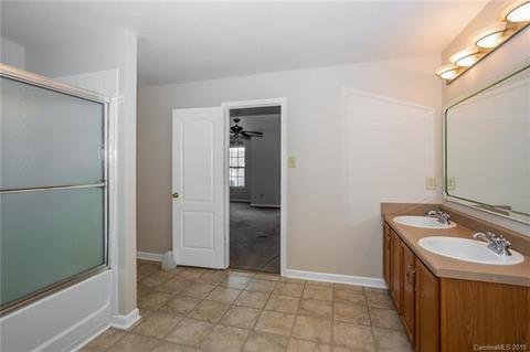 696 Shellbark Dr, Concord, NC 28025 photo 4