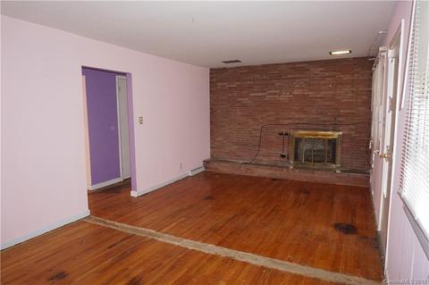 96 Laurel Ave, Spruce Pine, NC 28777 photo 8