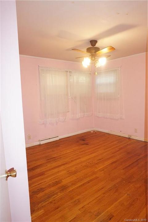 96 Laurel Ave, Spruce Pine, NC 28777 photo 12